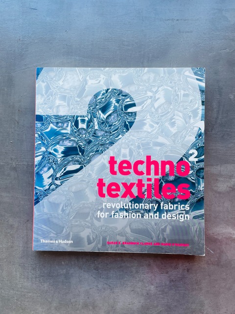 Techno textiles 2 - Tejidos revolucionarios para la moda y el diseño. 