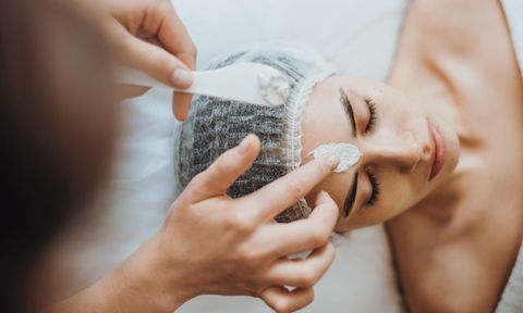 Limpieza facial: el secreto para una piel sana y luminosa