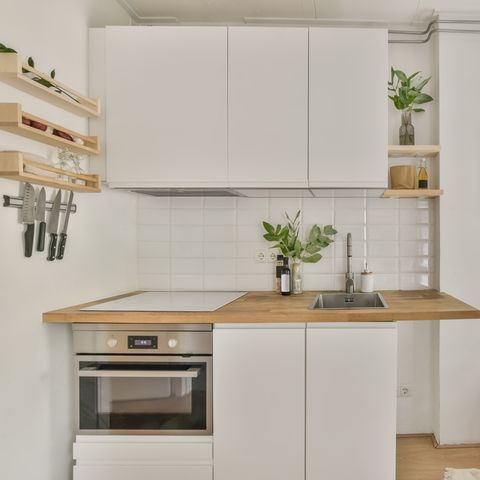 10 ideas inteligentes para aprovechar una cocina pequeña sin resignar estilo