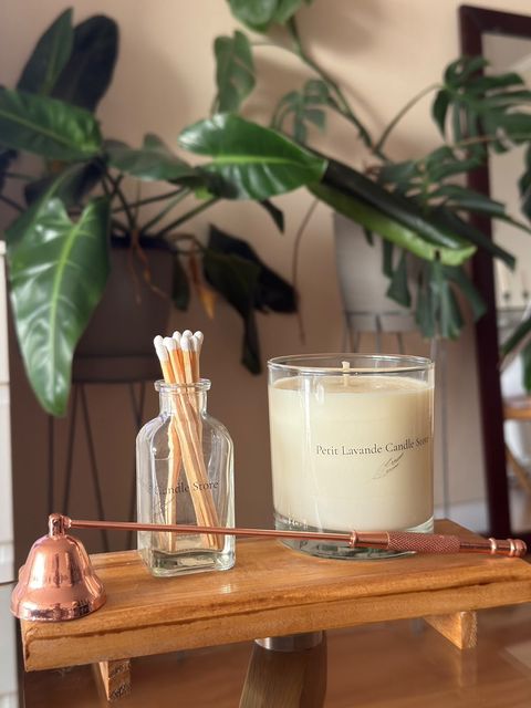 The Candle Set: Vela + Apagavelas + Set Fósforos XL + Base