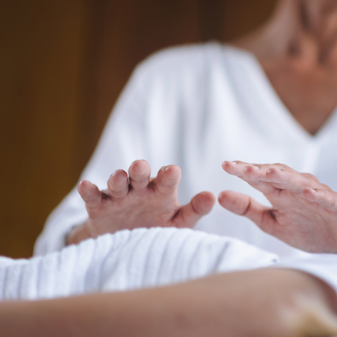 Cómo funciona Reiki?