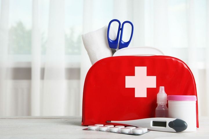 Guía de prevención para evitar asfixias e intoxicaciones en casa