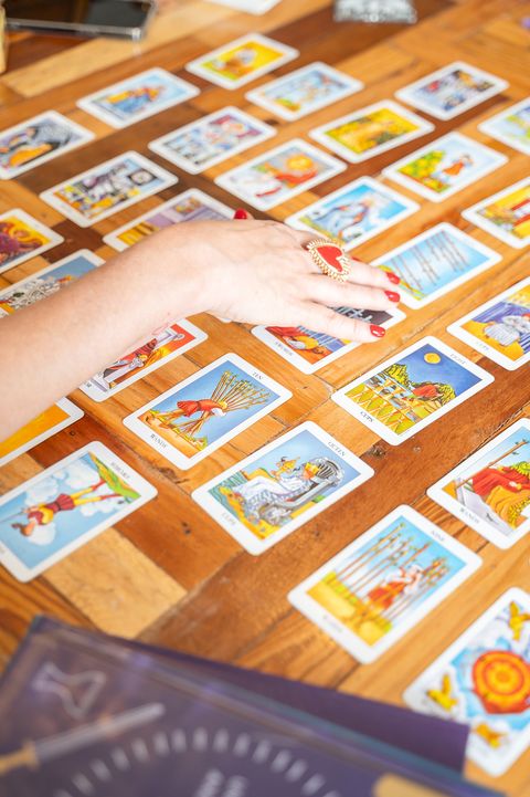Tarot paso a paso (ARCANOS MAYORES Y PRINCIPIOS DEL TAROT)