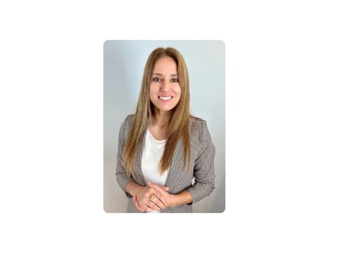 Dra Cecilia Araya