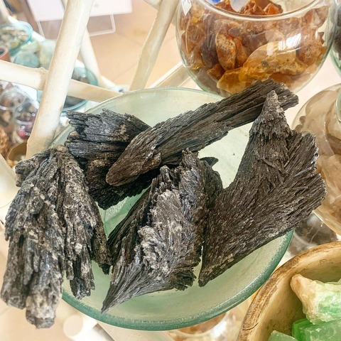 Cianita Negra 