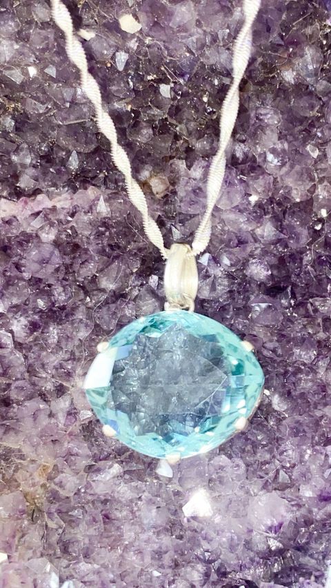 Topacio azul