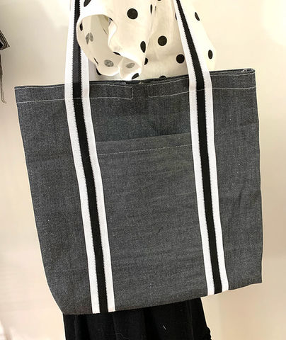 bolso tote con bolsillo frontal