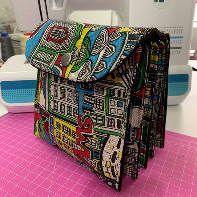 necessaire acordeón con 5 bolsillos