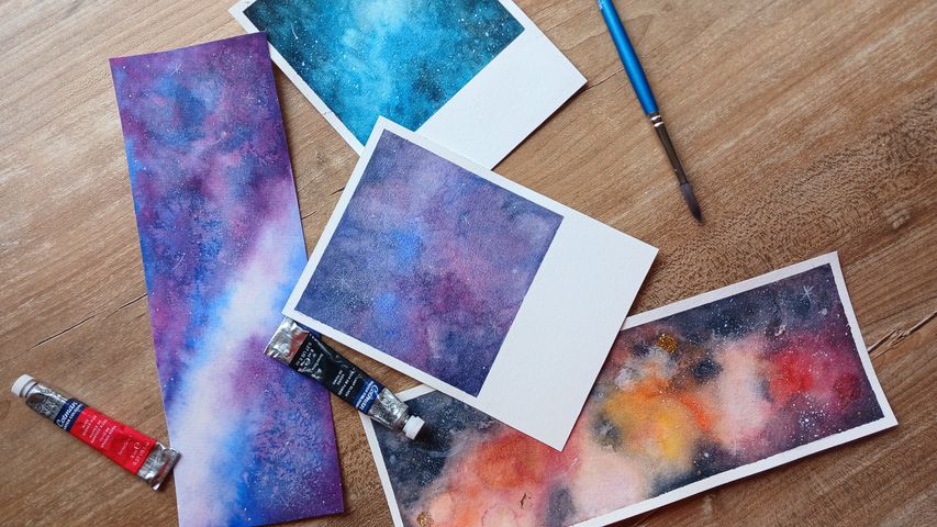 Pinta el universo en acuarela. Galaxias, lunas y cielos mágicos