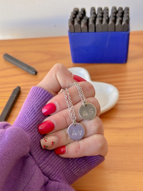 Collares con 2 iniciales 
