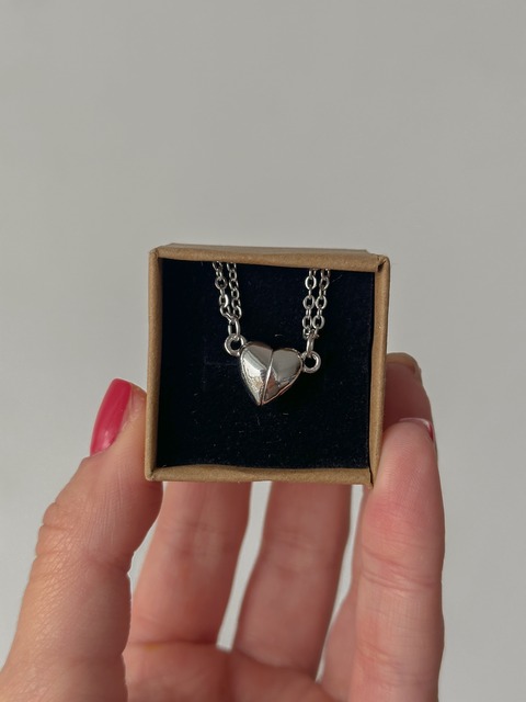 Collares imán corazón 