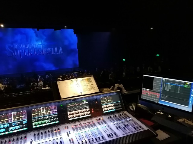 Diseño de sonido en teatro musical