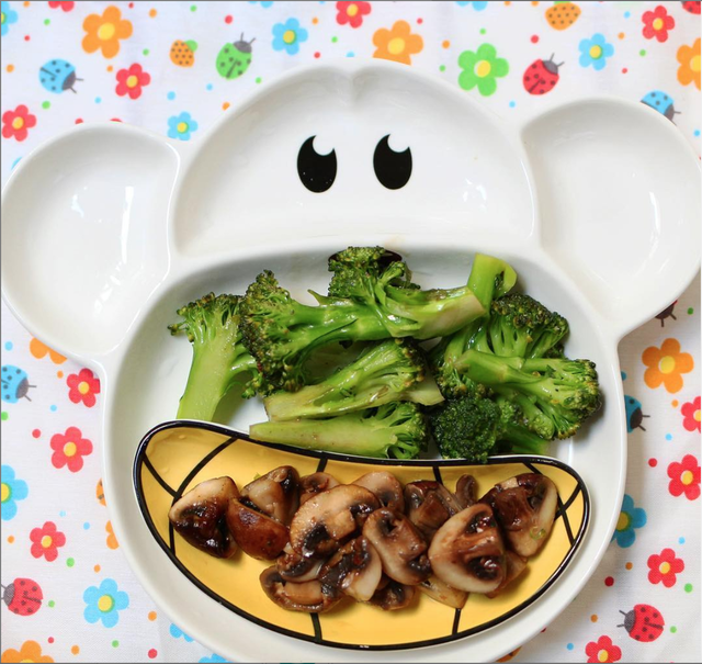 Salteadito de brócoli y champiñones