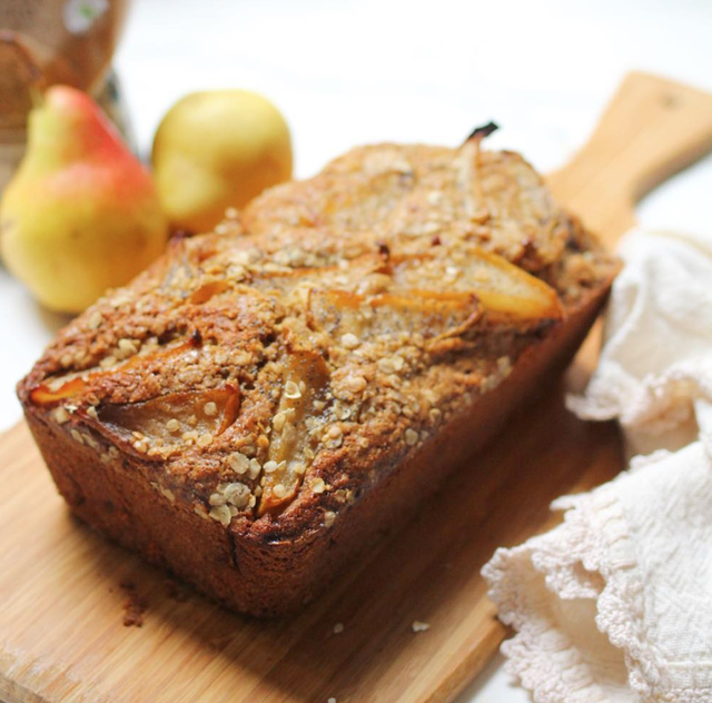 Budín de pera y amapola