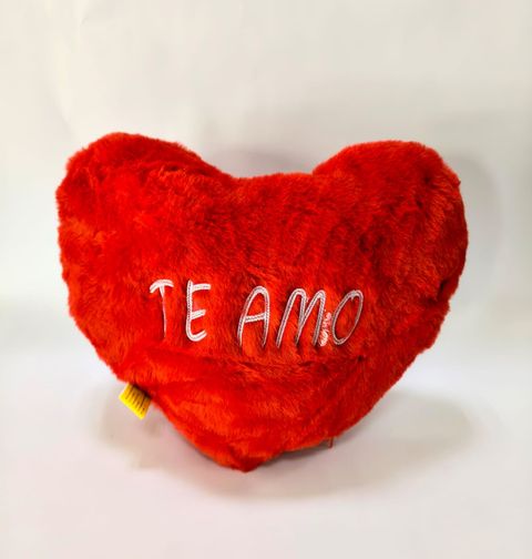 Corazón de Peluche Mediano (Te Amo)