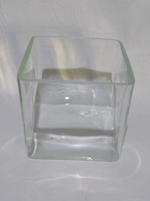 Florero cubo vidrio 12 x 12 