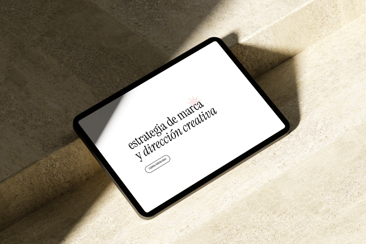 ESTRATEGIA DE MARCA Y DIRECCIÓN CREATIVA