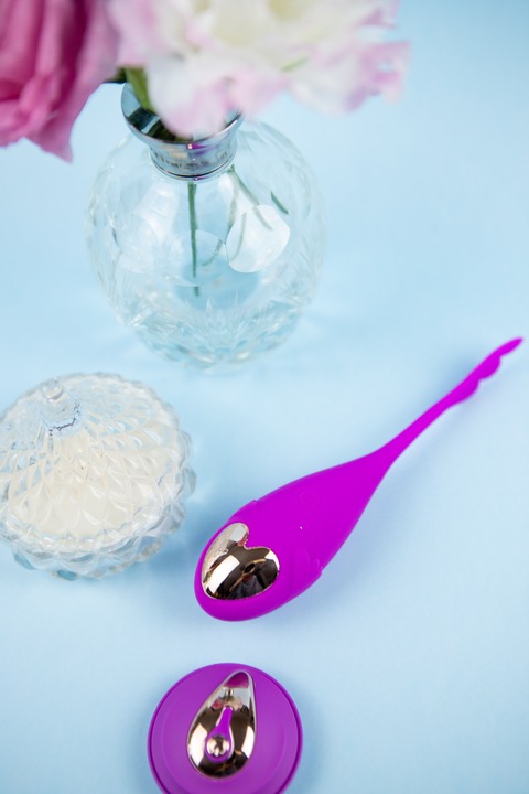 Bala Cloé. Vibratoria con control remoto 