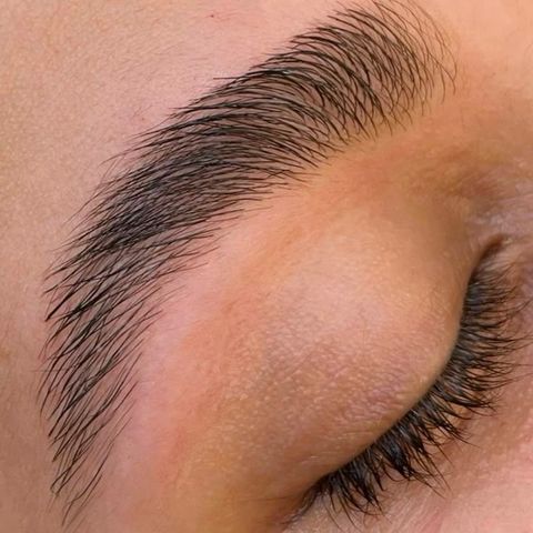 Perfilado de cejas