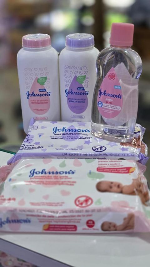 Combo Johnson's Baby Rutina Completa | Polvos + Aceite + Toallitas