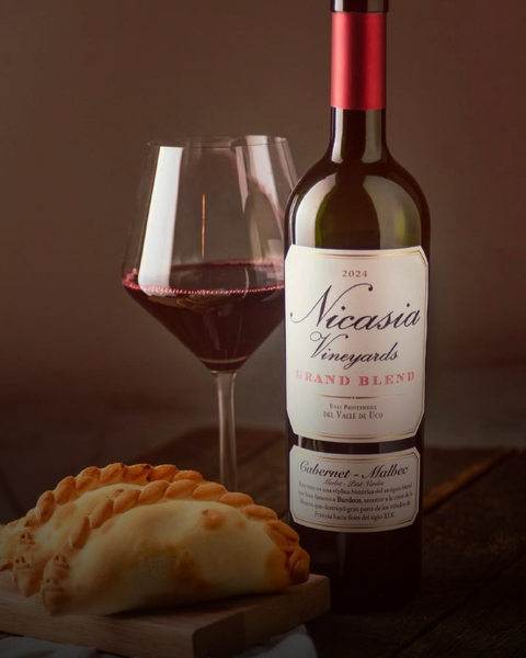 Nicasia Grand Blend