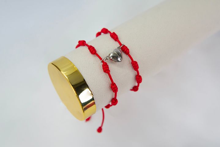 Pulsera 7 Nudos Roja Para Compartir
