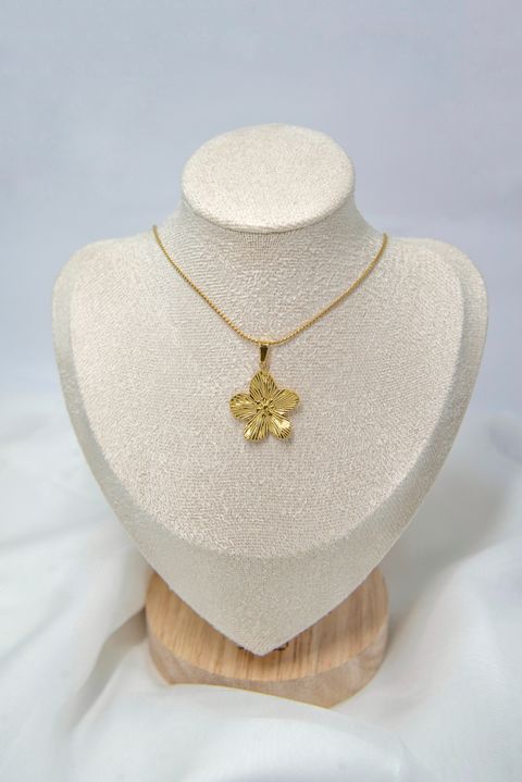 Cadenita Flor Dorada