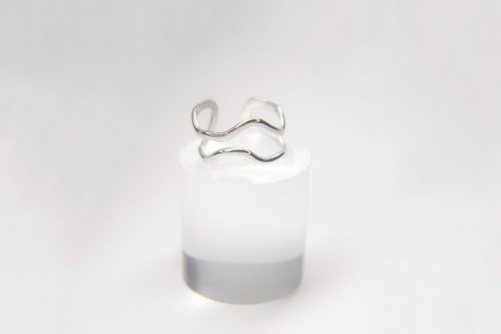 Anillo Abstracto Plateado