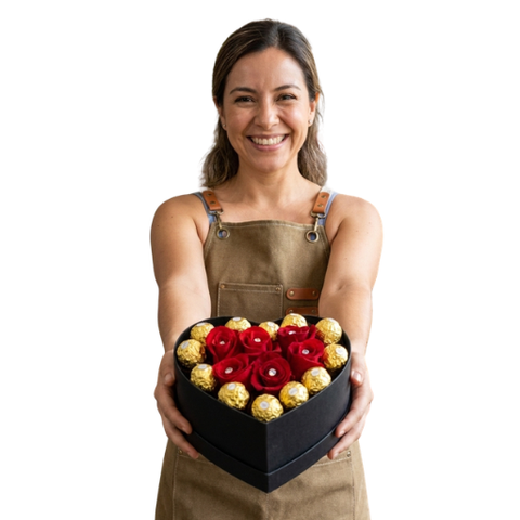 Box Corazón Premium con Rosas y Chocolates