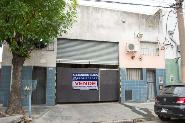 PASTEUR 3631 | GALPÓN 433 m²