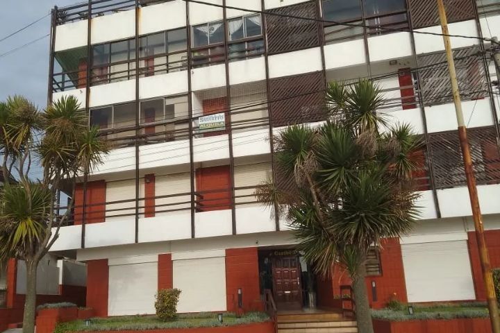 AV. DE LOS TRABAJADORES 3600 - DPTO 2 AMB.