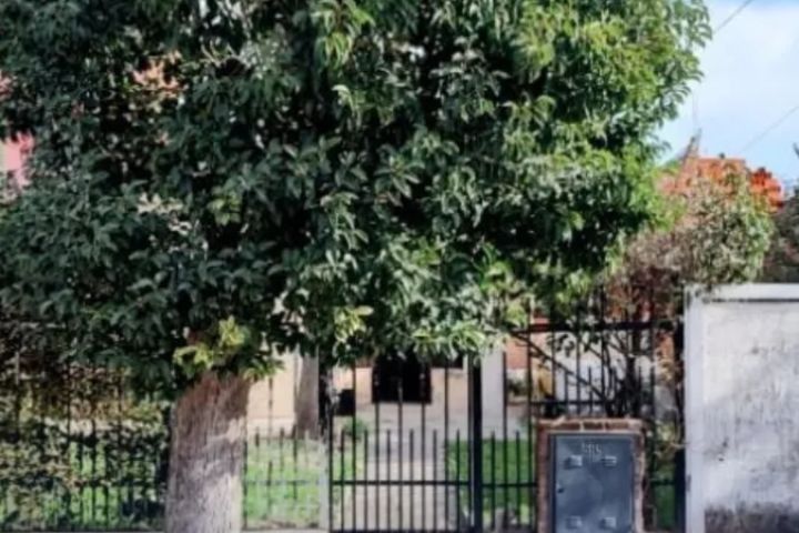 CHARRÚA 2657 - CASA 4 AMB.
