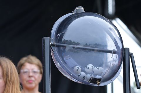 Ganadores del sorteo final de la rifa del festival